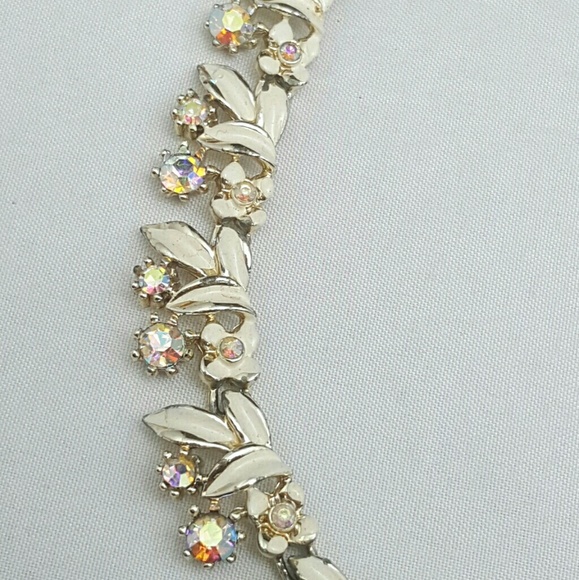 Vintage Coro Floral Enamel AB Rhinestone Necklace - Picture 4 of 8